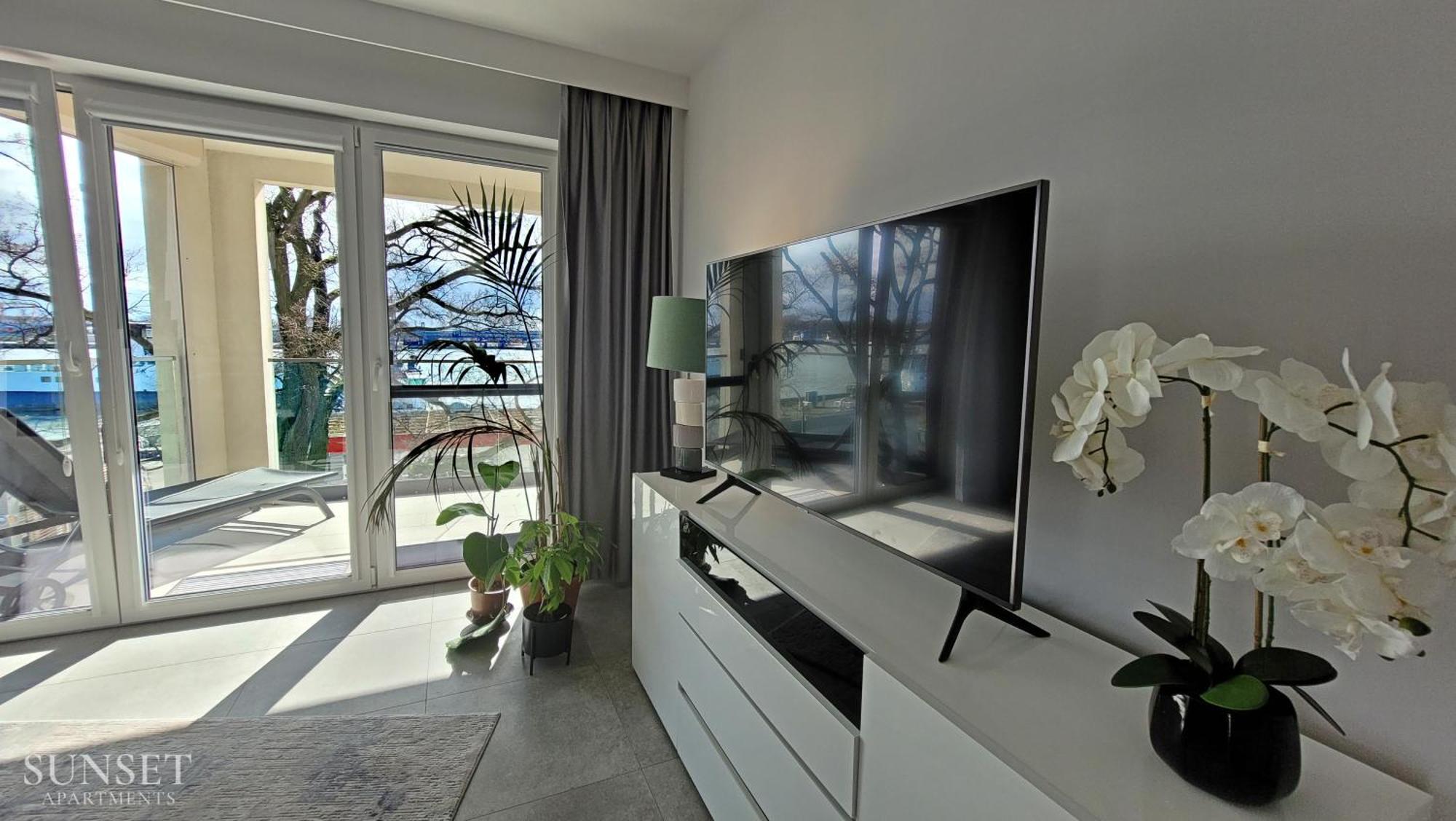 Sunset Apartments - Flotylla. Widok Na Port + Parking. 斯维诺乌伊希切 外观 照片
